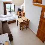 Bare Hill Aparthotel Krini