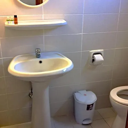 アパートホテル Bare Hill Krini