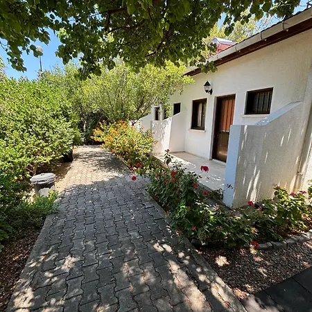 アパートホテル Bare Hill 3*