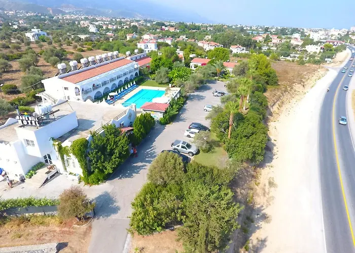 Apart-hotel Bare Hill 3*