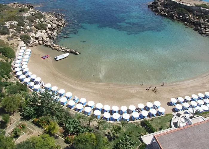 Bare Hill Aparthotel Krini