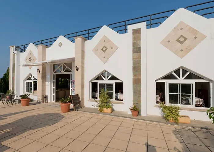 Aparthotel Bare Hill Krini