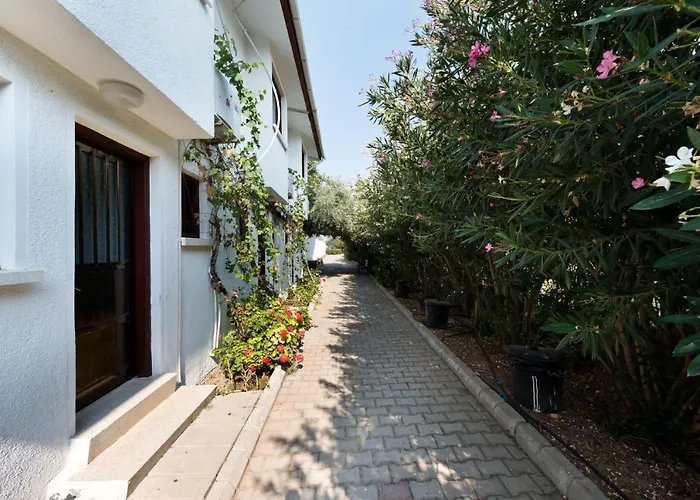 Apart-hotel Bare Hill Krini